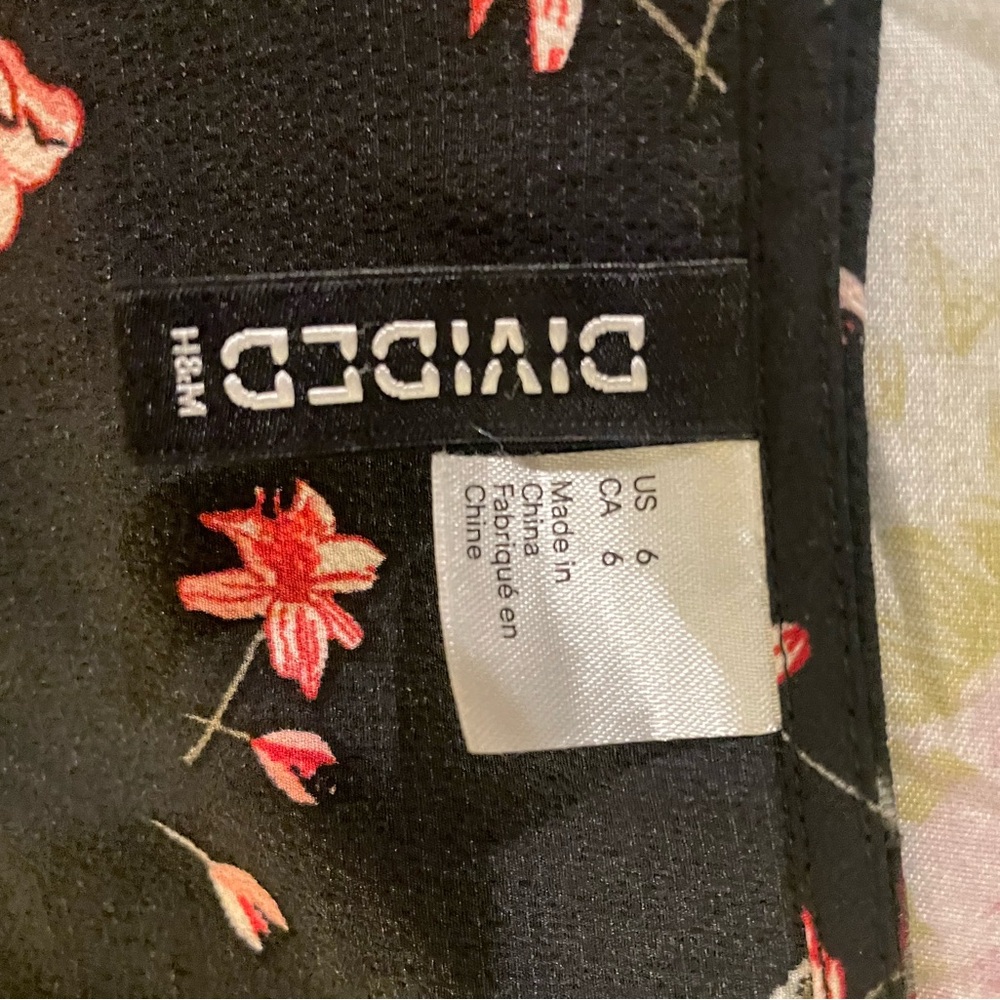 Flower pattern Dress - Picture 5 of 5
